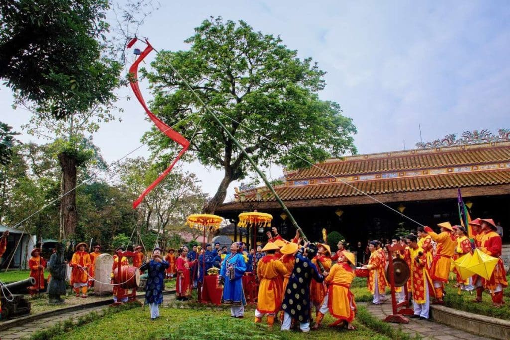Tết Rồi Về Làng Thôi Mùa 2 – Hành trình tri ân và kết nối aman đến Làng Oa Bảo Lộc không khí tết miền trung việt nam