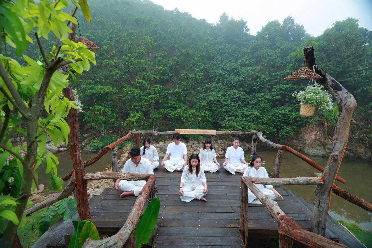 Trải nghiệm bình minh và thiền định tại Làng Oa Bảo Lộc