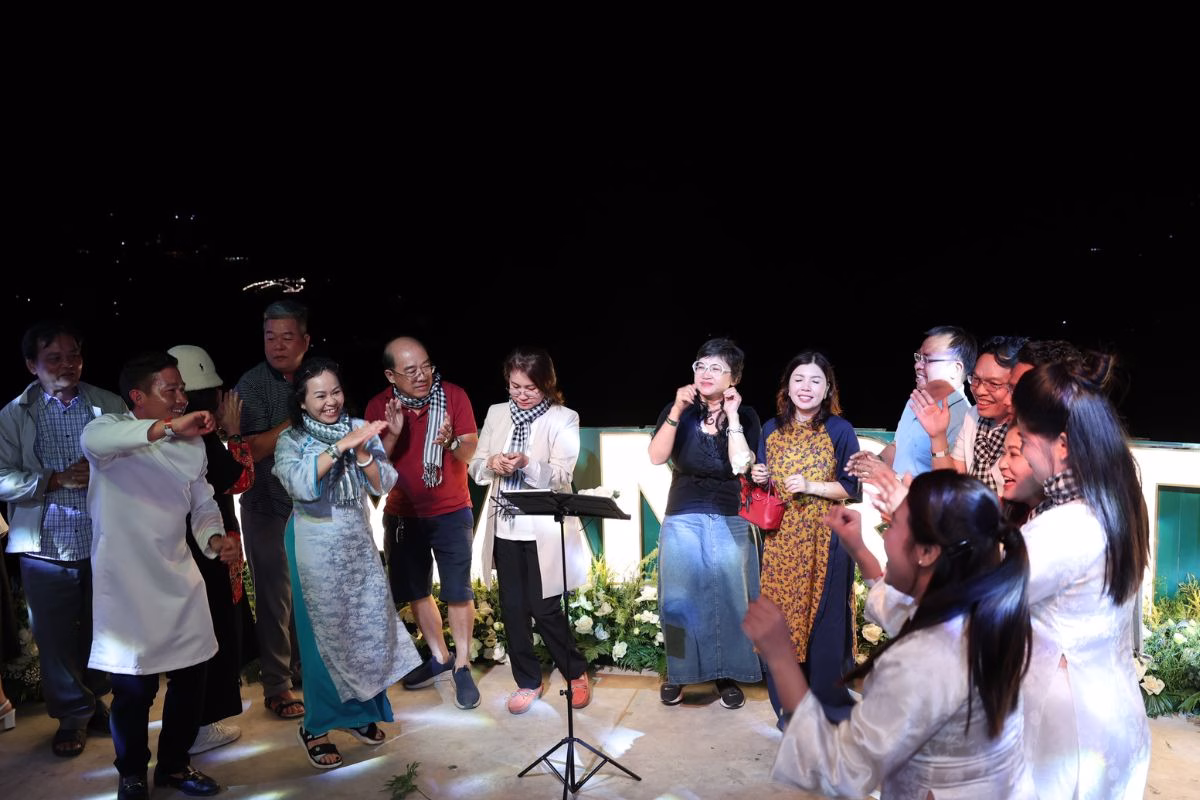 Làng oa là gì? Nơi người thành phố tìm thấy ngôi nhà thứ hai ở bảo lộc cong-dong-aman-bao-loc