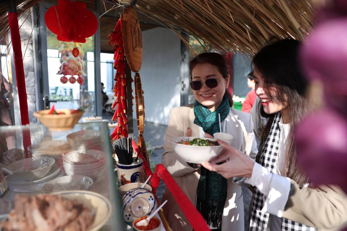Tết 2026 cùng trải nghiệm ẩm thực tại Làng Oa Retreat Bảo Lộc